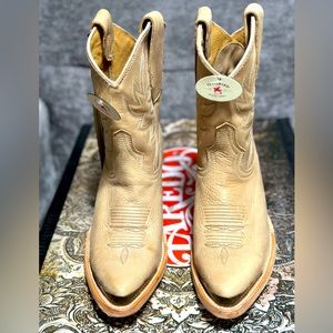 IDYLLWIND Wheels Natural Western Booties - Round Toe New Size 6